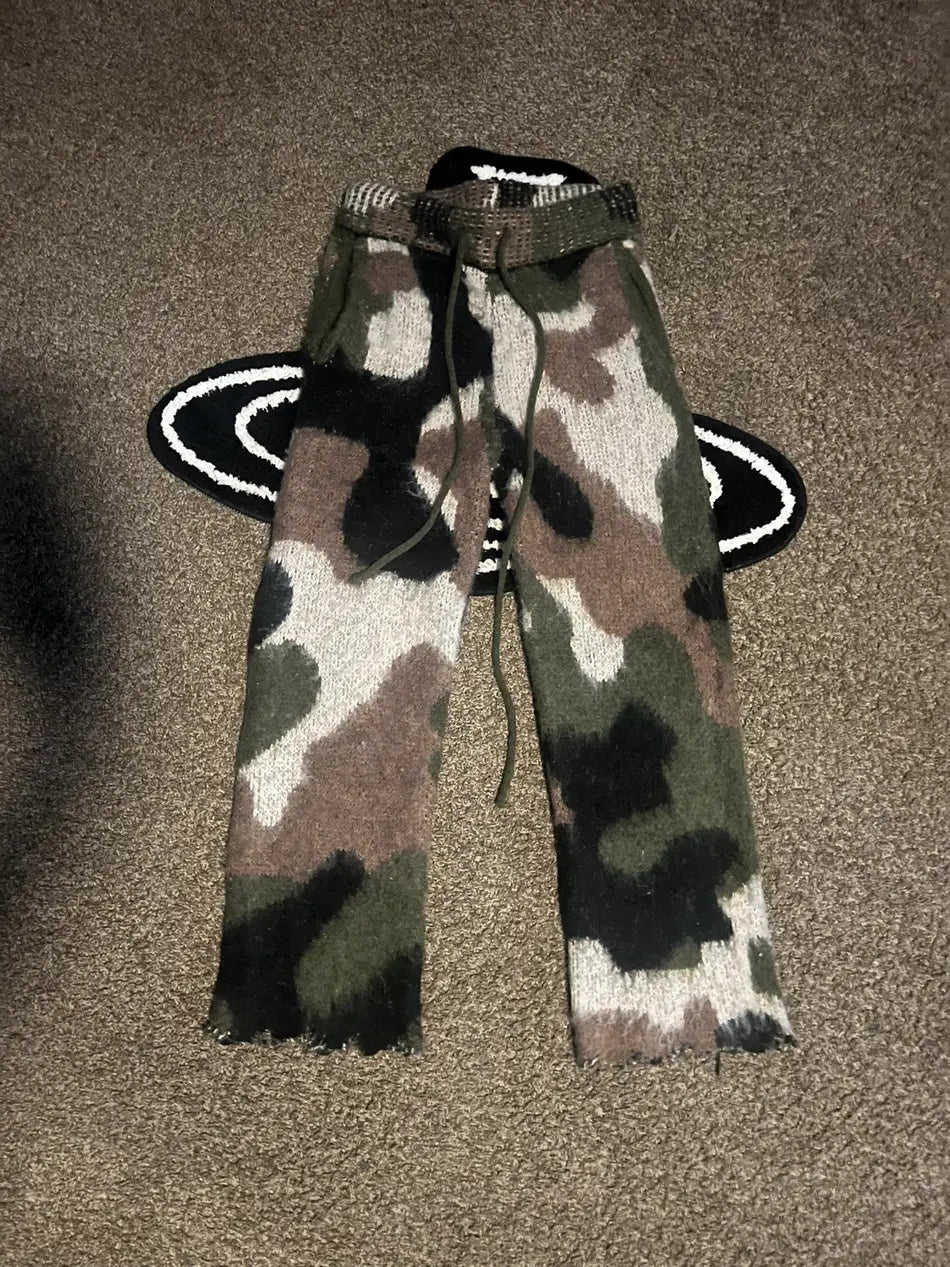UNISEX VINTAGE CAMO PANTS